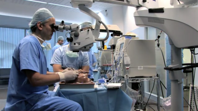 Microscopio microcirugia ocular